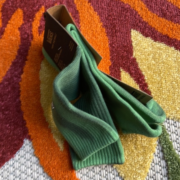 VANS “Off The Wall” Women’s socks - Picture 7 of 16